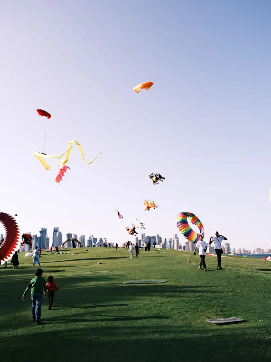 Eventreise in Katar mit Drachenfestival und besonderer Atmosphäre
